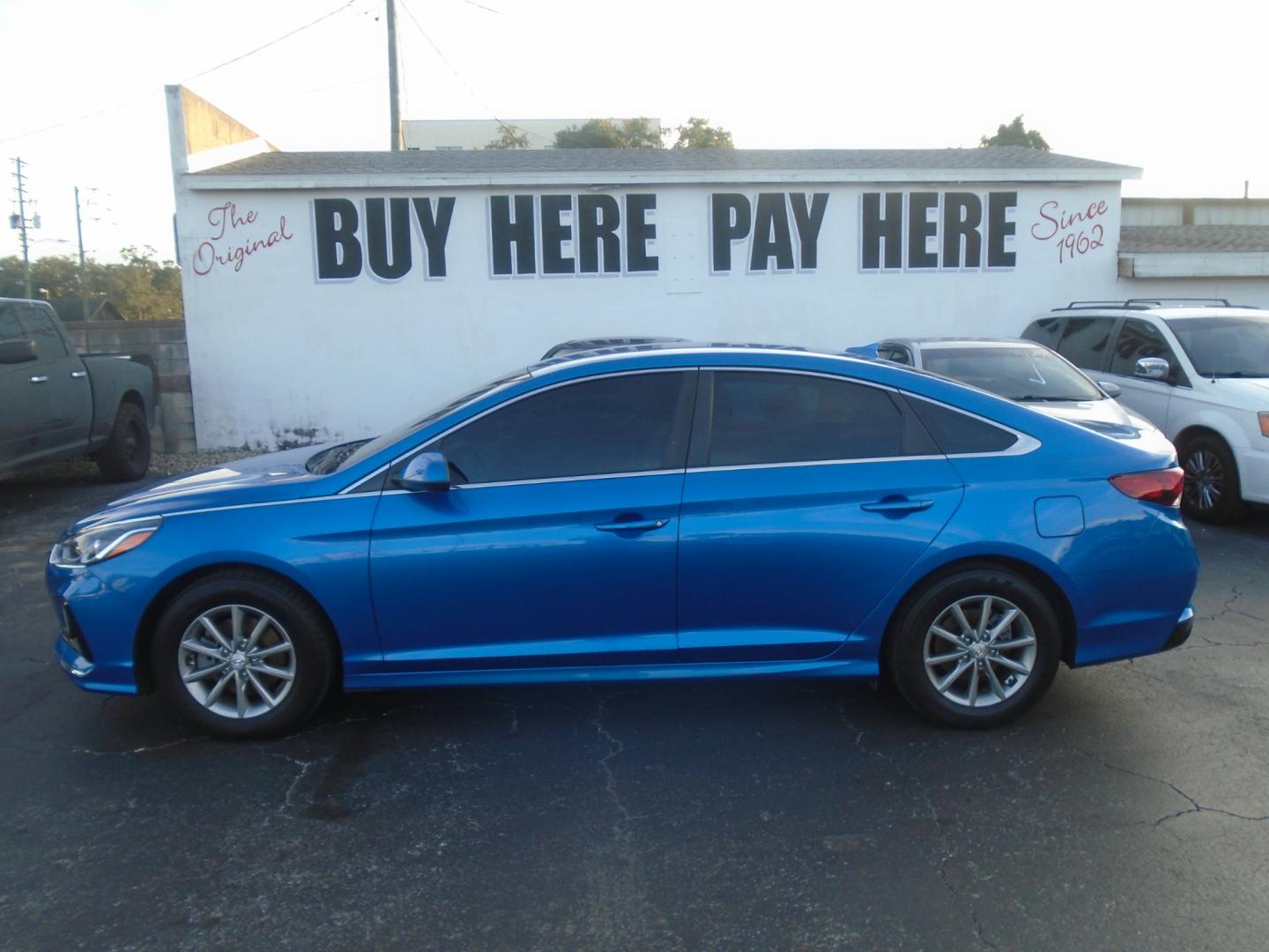 2019 Hyundai Sonata (5NPE24AF7KH) with an 2.4L L4 DOHC 16V engine, 6-Speed Automatic transmission, located at 6112 N Florida Avenue, Tampa, FL, 33604, (888) 521-5131, 27.954929, -82.459534 - Photo#0